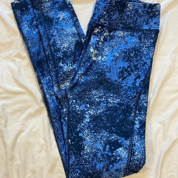 Under Armour Pants - Under Armour compression leggings size medium